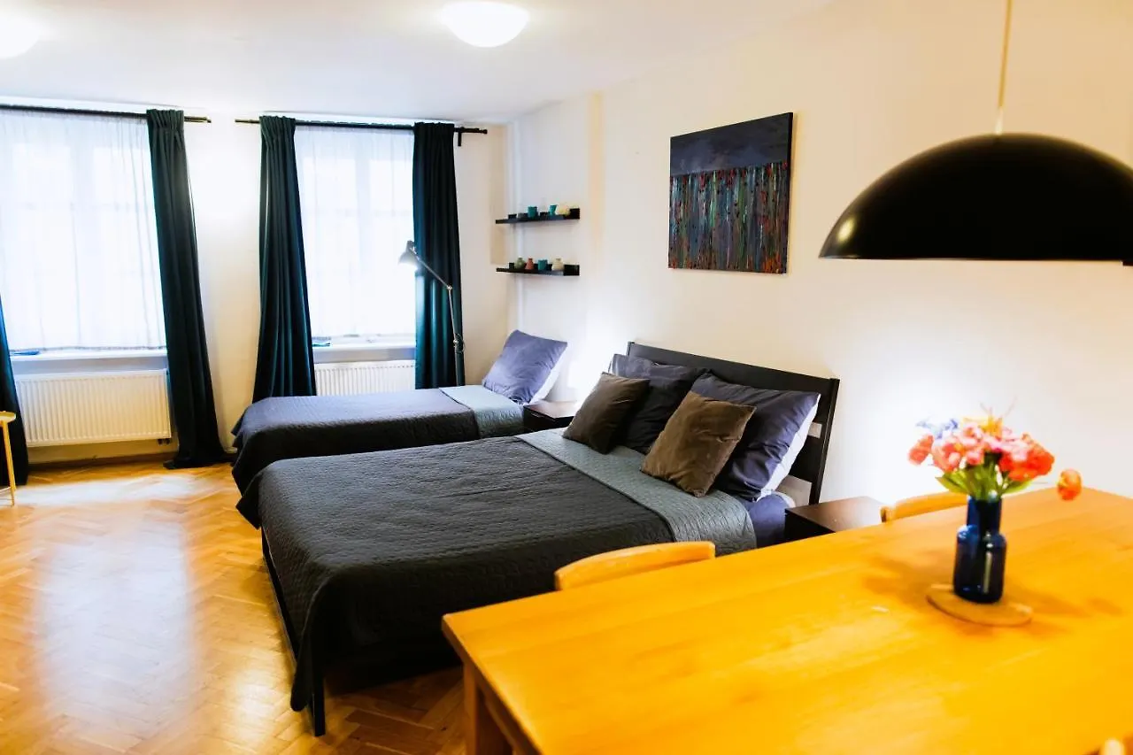 Fantom Home Praga Aparthotel