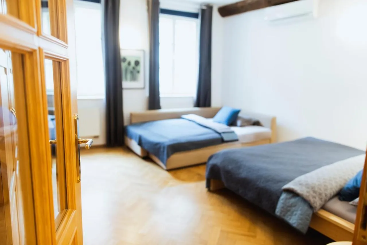 Fantom Home Prague